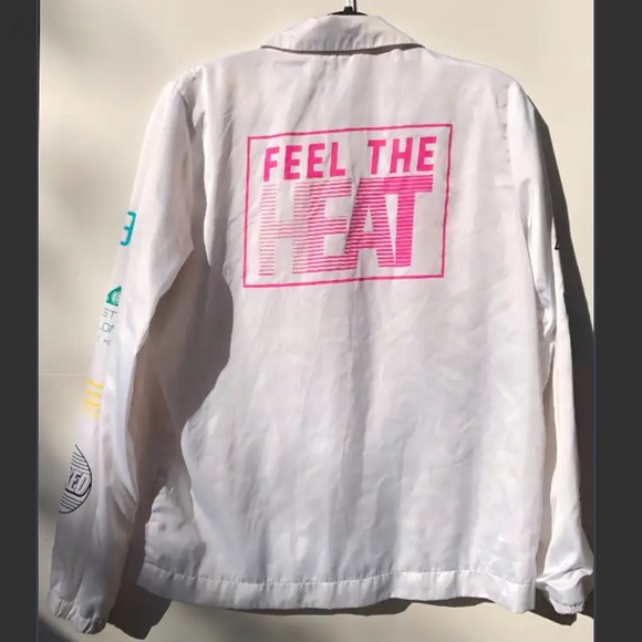 Forever 21 Meshed lined satin coach jacket - Picture 2 of 2